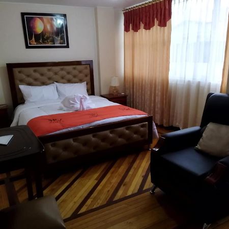 Hotel Velanez Suite Риобамба Экстерьер фото