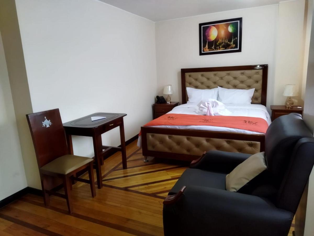 Hotel Velanez Suite Риобамба Экстерьер фото